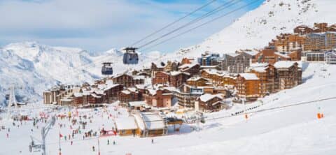 5 stations de ski accessibles depuis Paris en train pour des vacances mémorables !