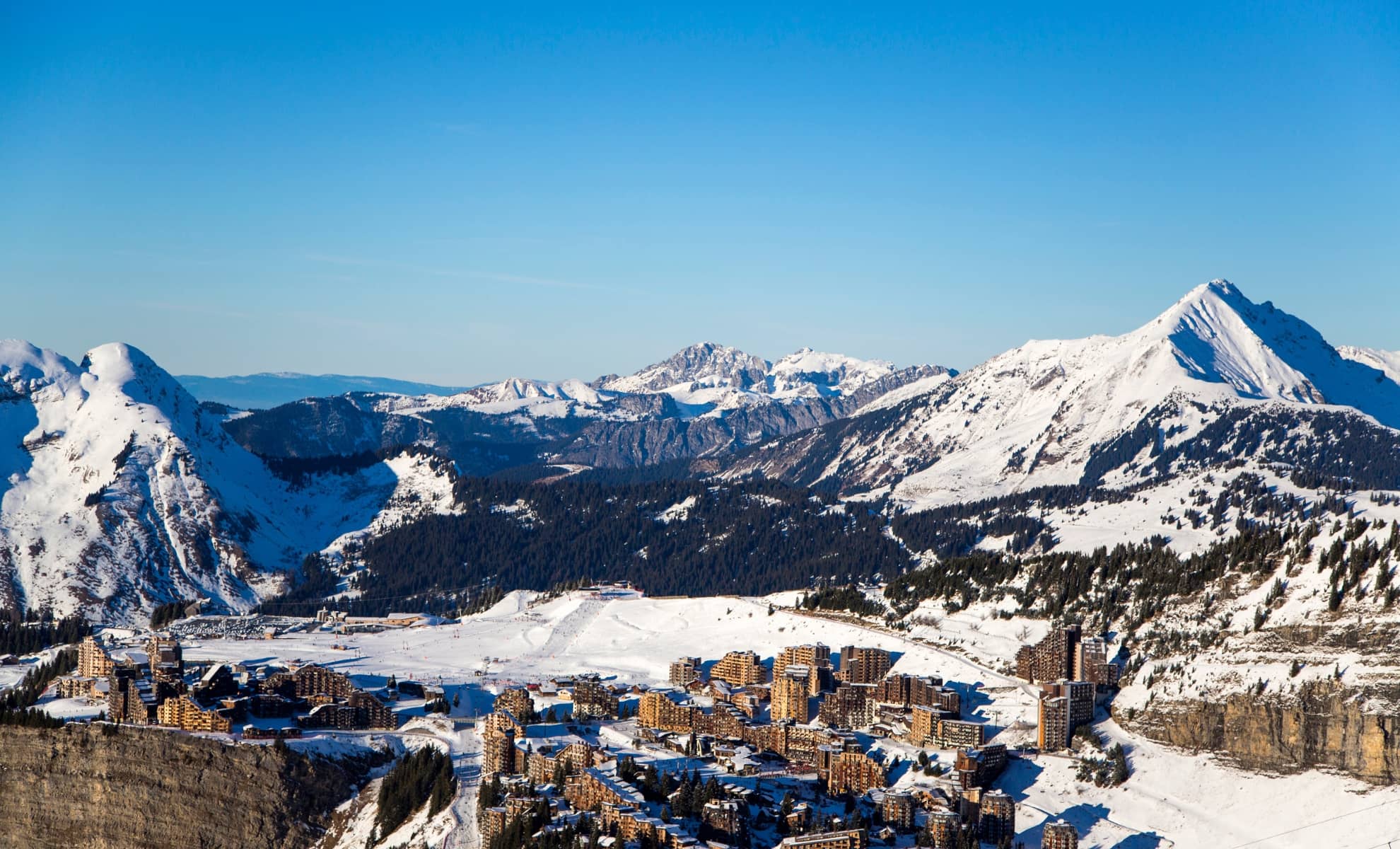 Vacances au ski : 30 stations accessibles en train depuis Paris 