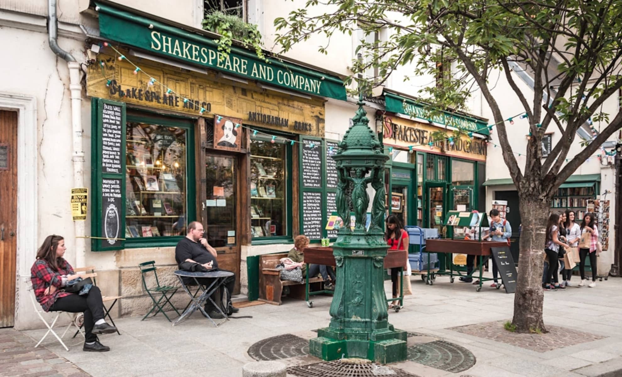 La librairie emblématique Shakespeare and Company, Paris