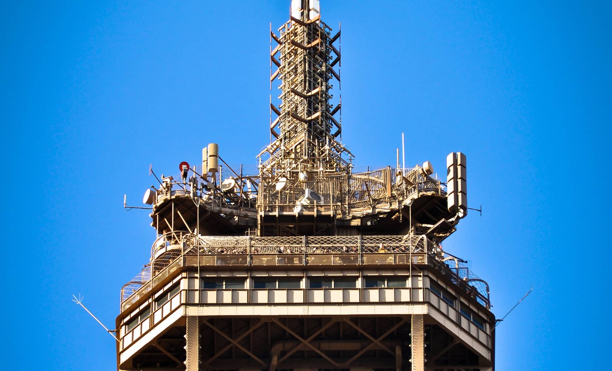 Le sommet de la tour Eiffel