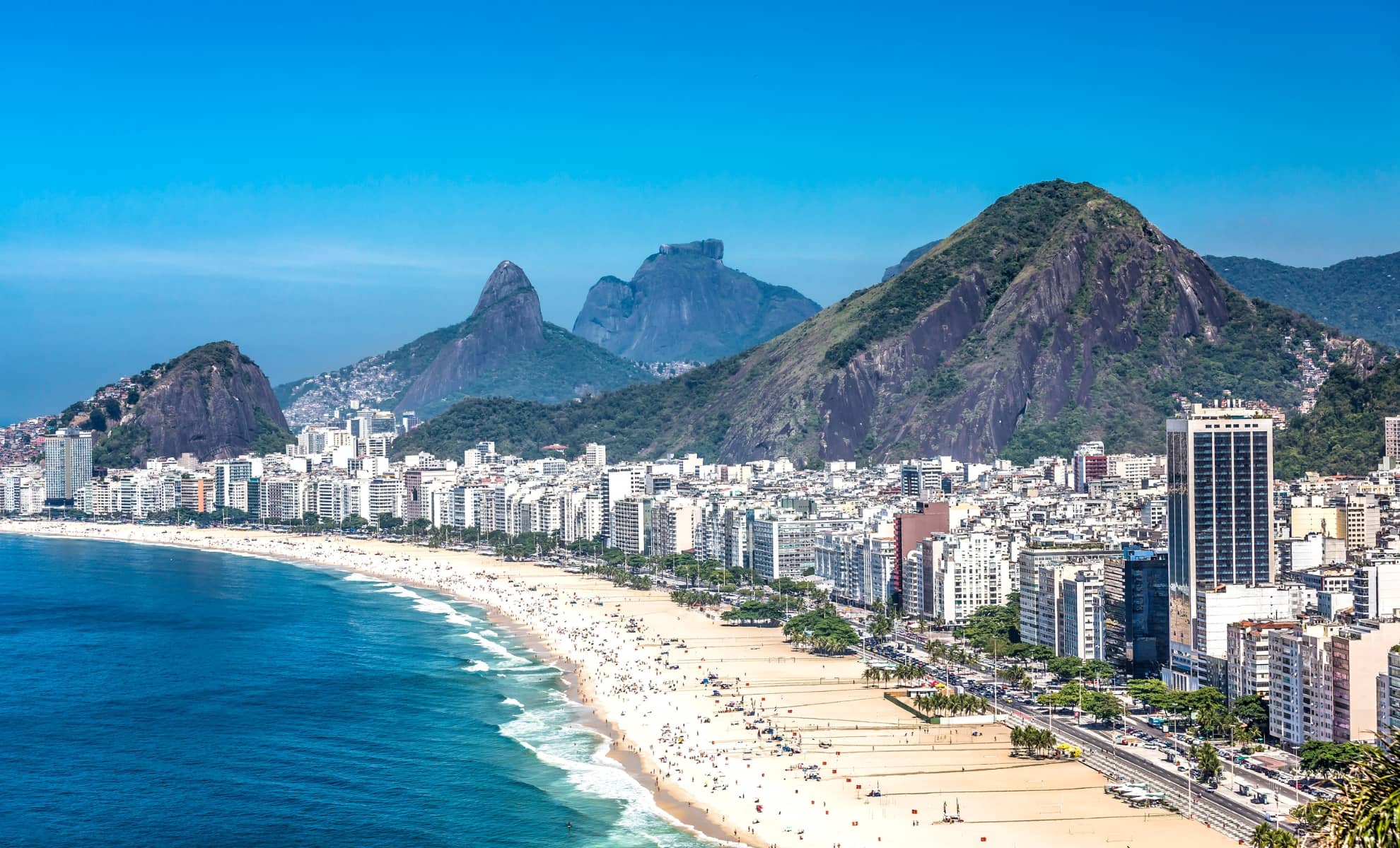 La plage de Copacabana, Brésil