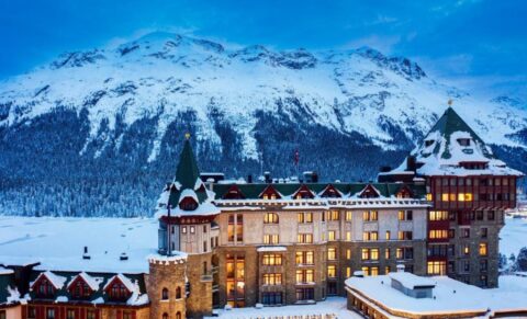 Saint-Moritz : Les meilleures hôtels des Alpes suisses pour une expérience hivernale inoubliable !