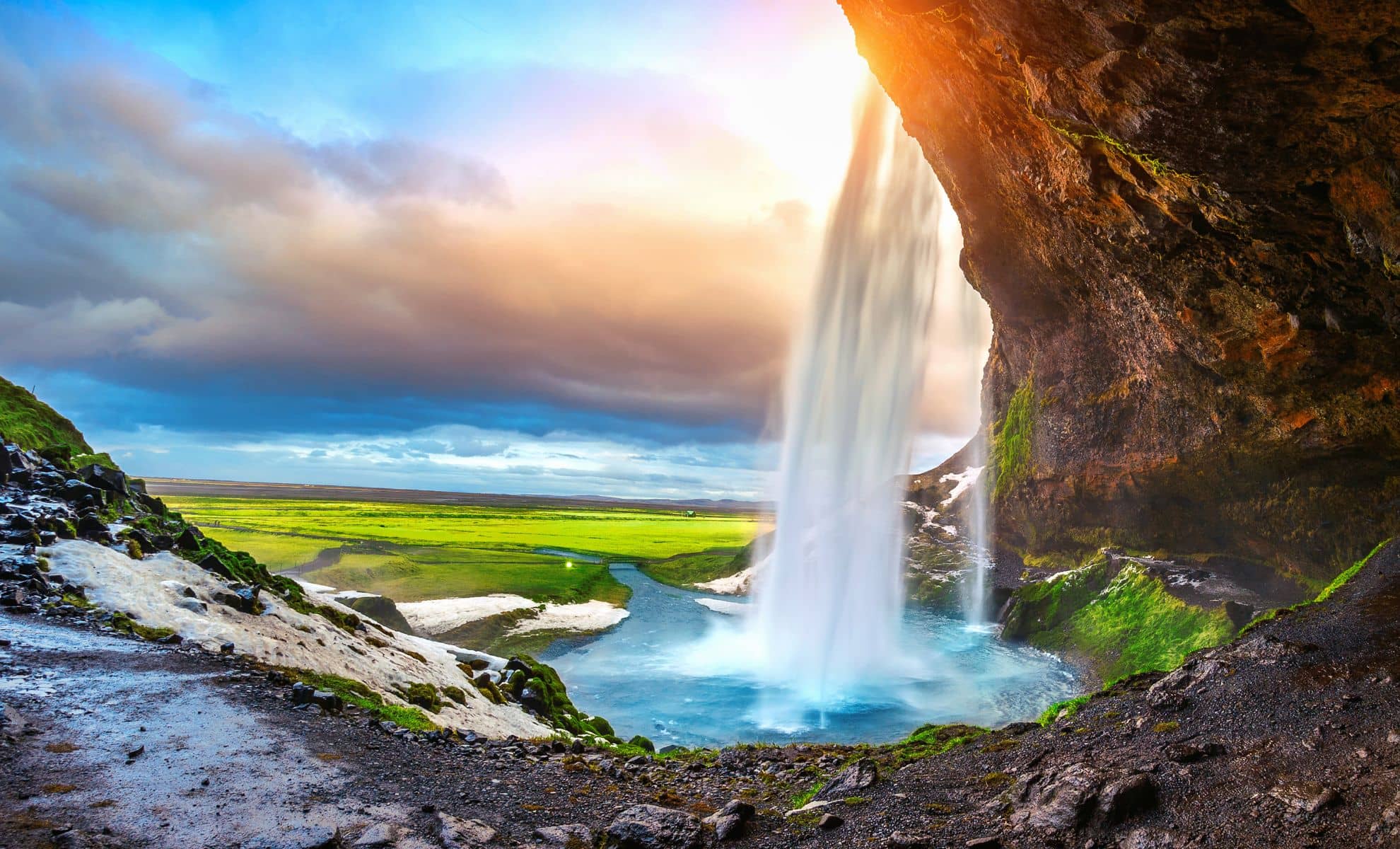 Chute de Seljalandsfoss en Islande