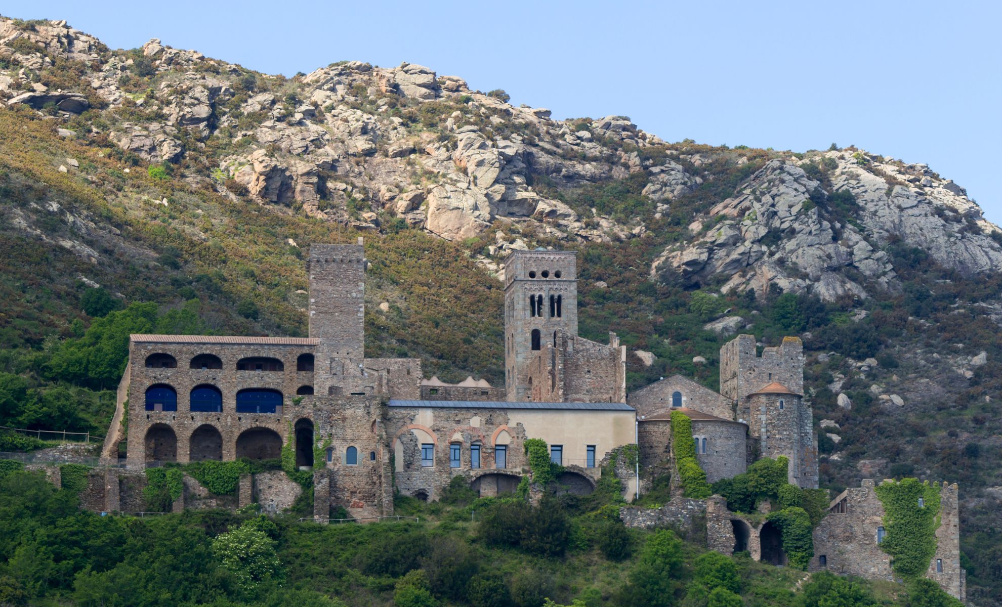 Le monastère de Sant Pere de Rodes , Cadaquès, Espagne