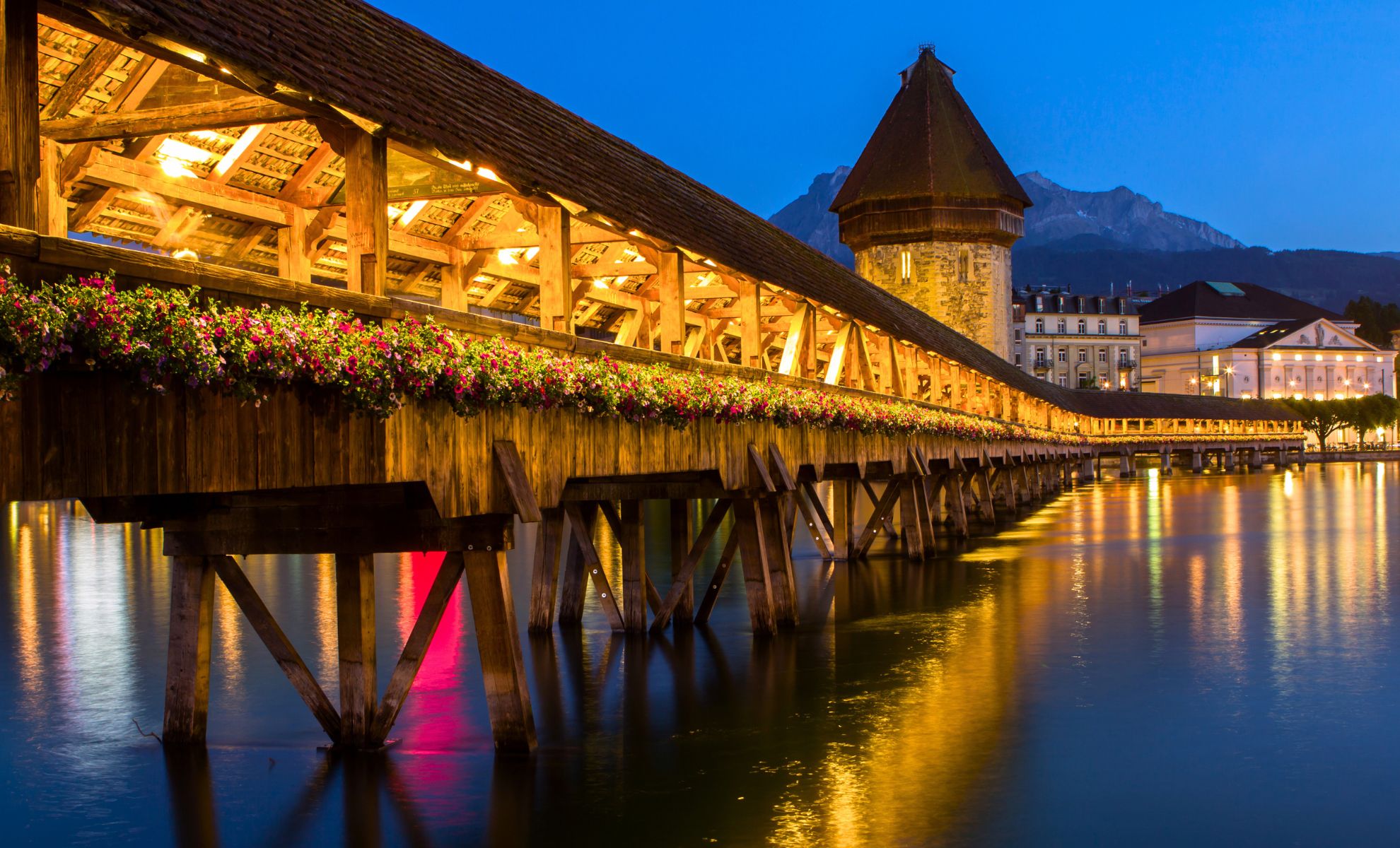 Le pont de la Chapelle de Lucerne , Suisse