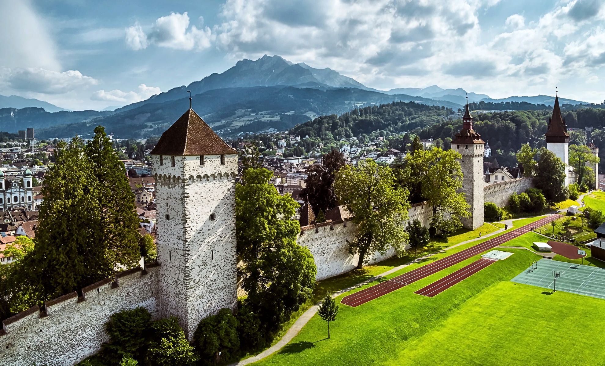 Les remparts du Musegg , Lucerne , Suisse