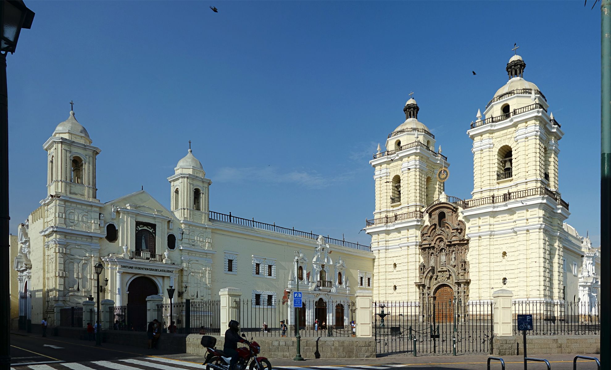 La basilique et le monastère Saint-François d’Assise, Lima, Pérou