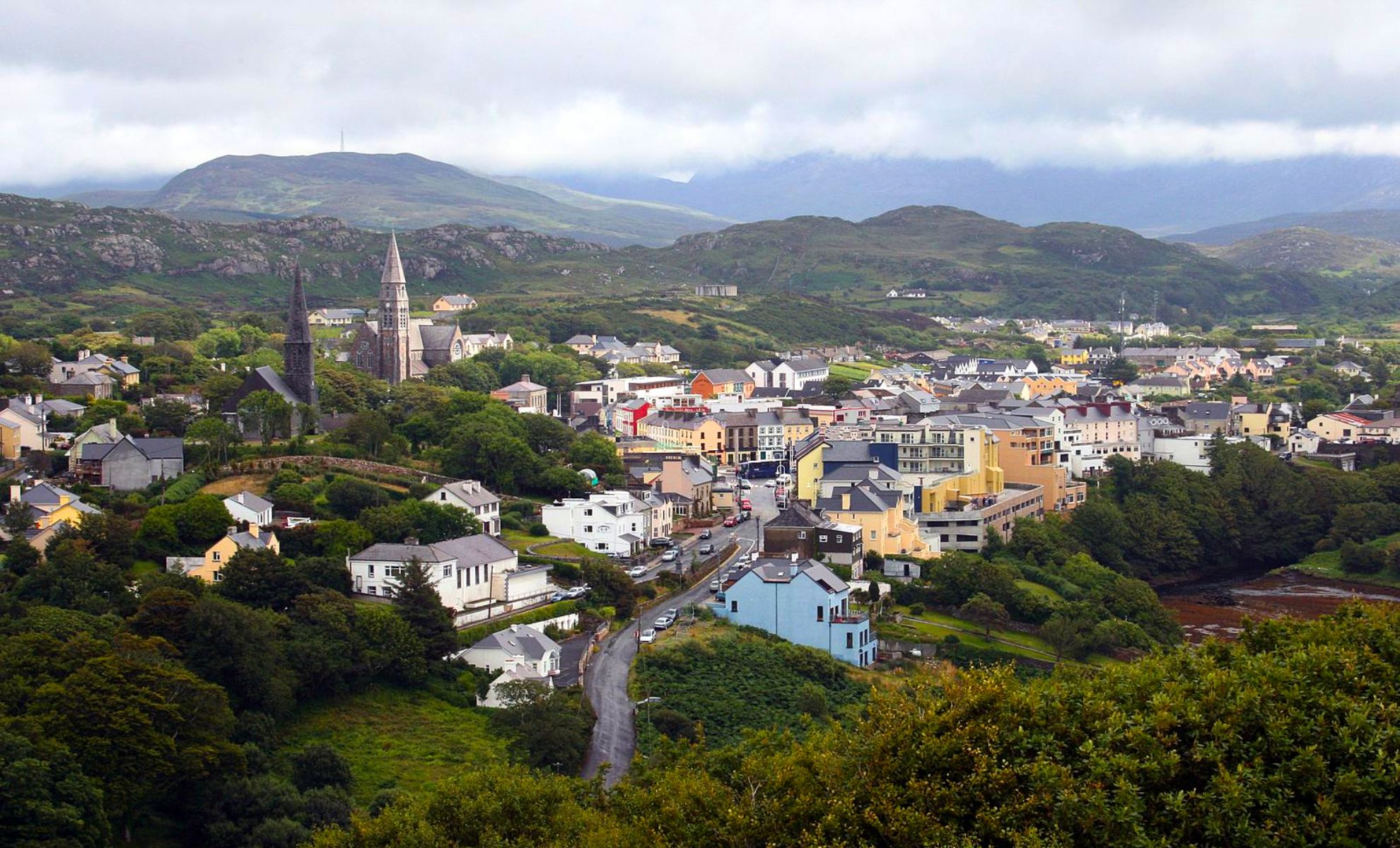 Le village de Clifden , Irlande 