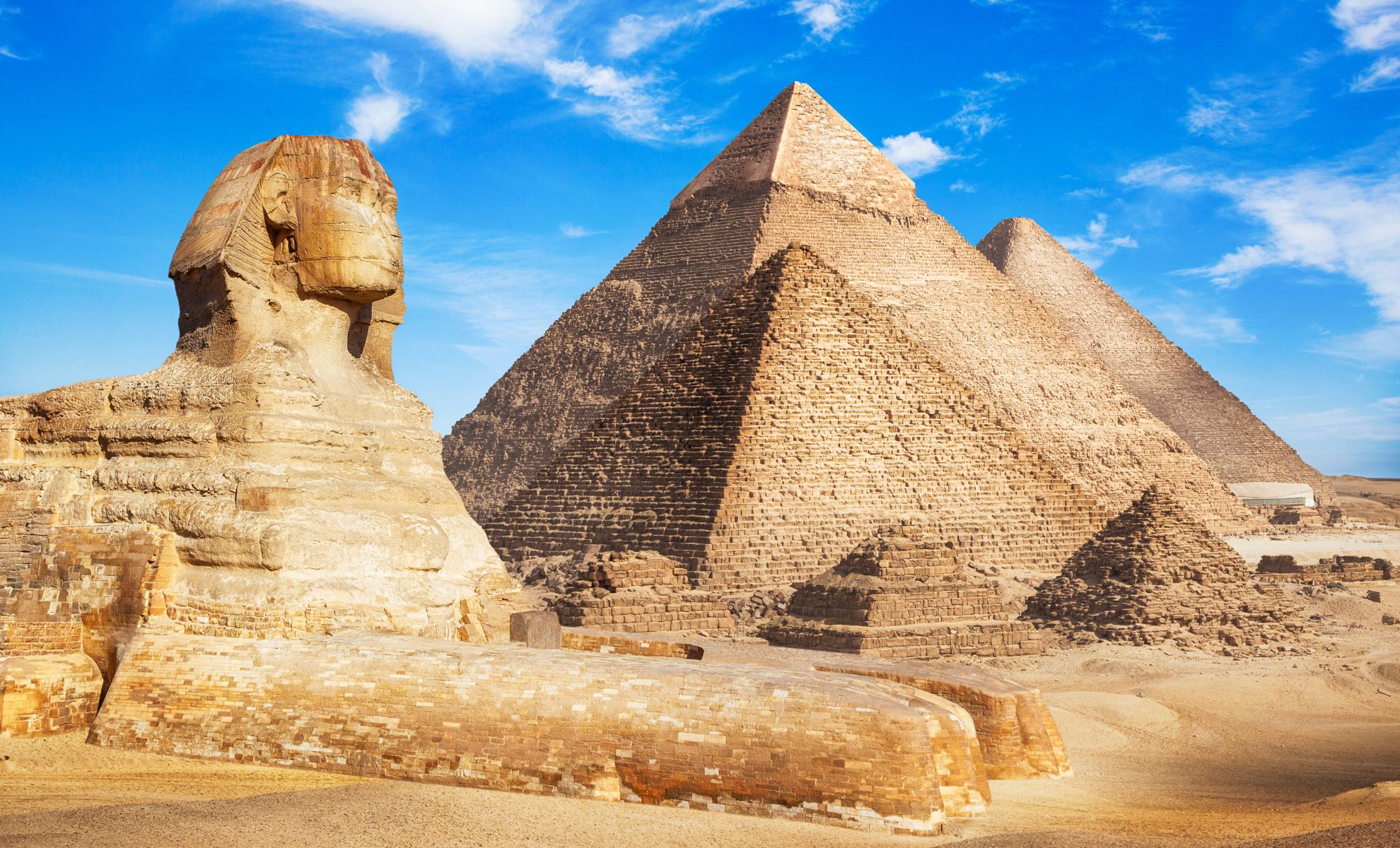 Les pyramides de Giza en Égypte