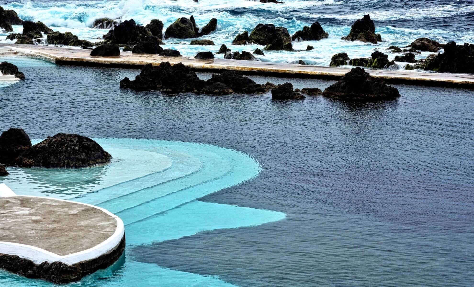 La piscine naturelle de Porto Moniz, Madère, Portugal