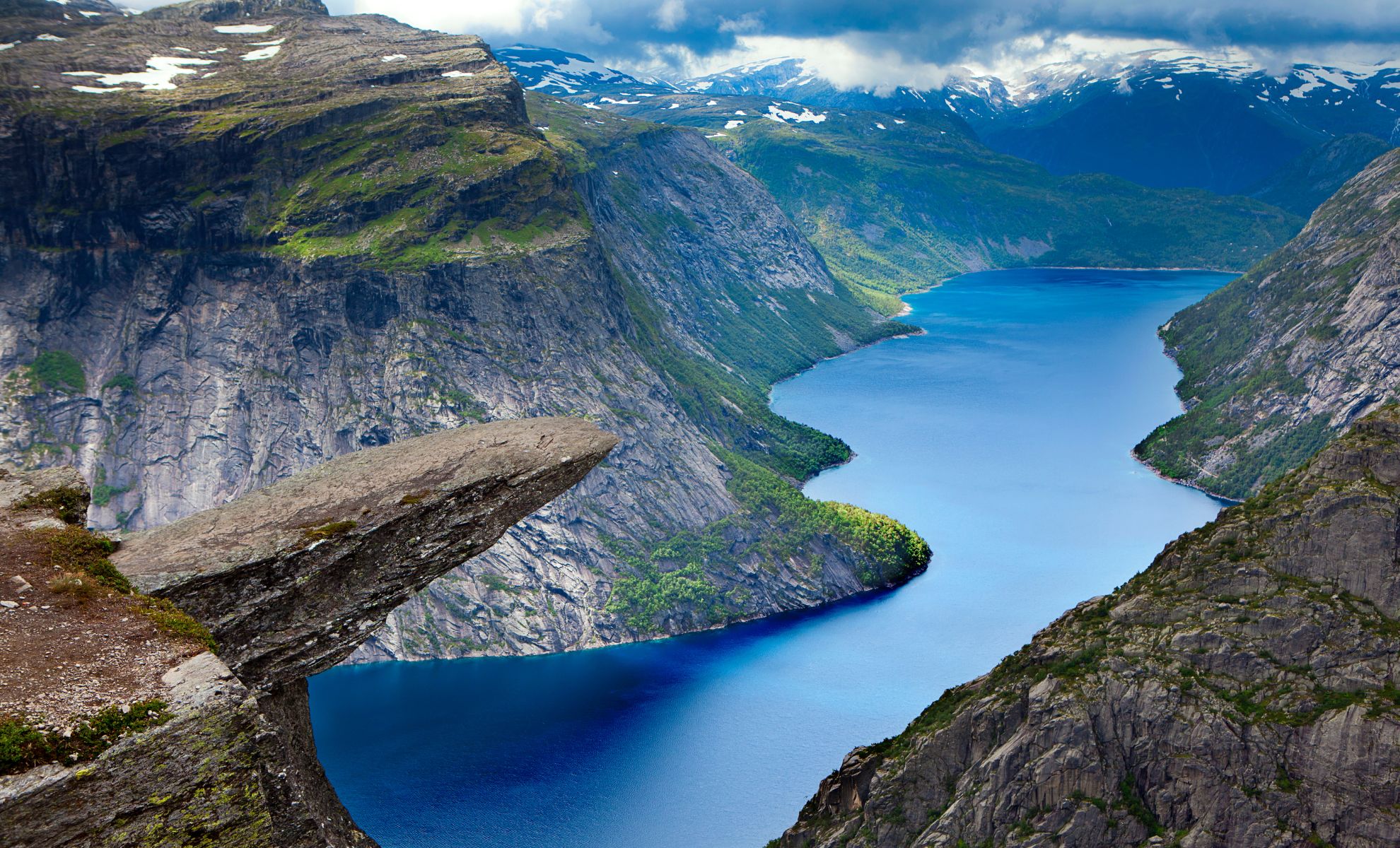 Le fjord de Trolltunga, Norvége