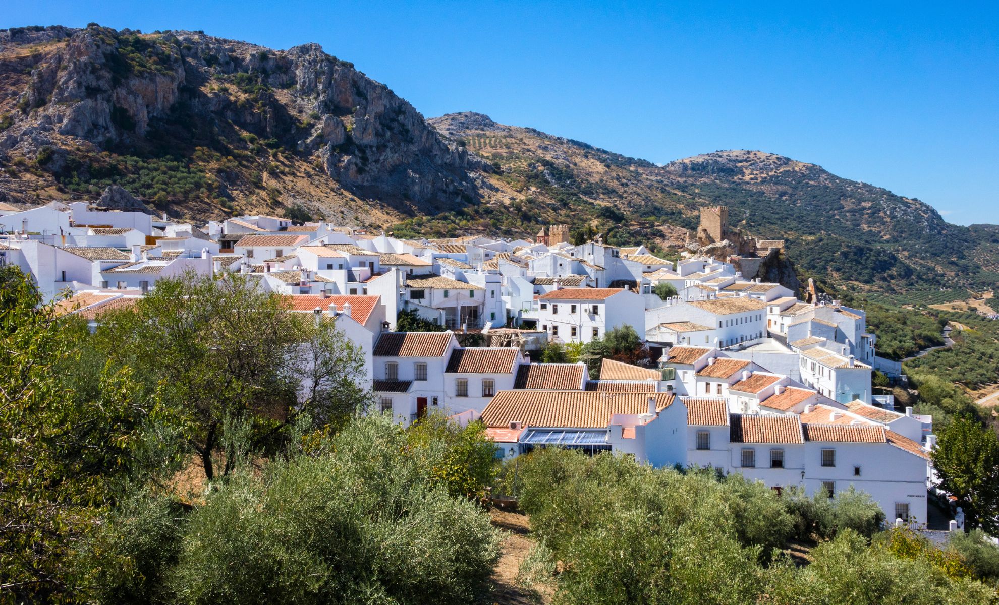 Le village de Zuheros, Cordoue, Espagne