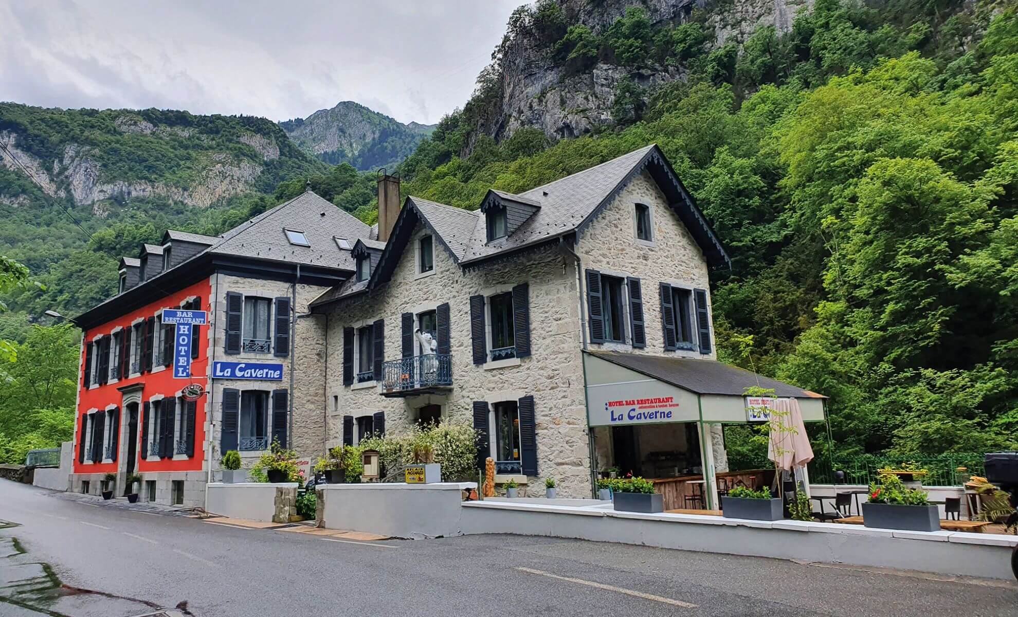 L’Auberge La Caverne, Pyrénées-Atlantiques