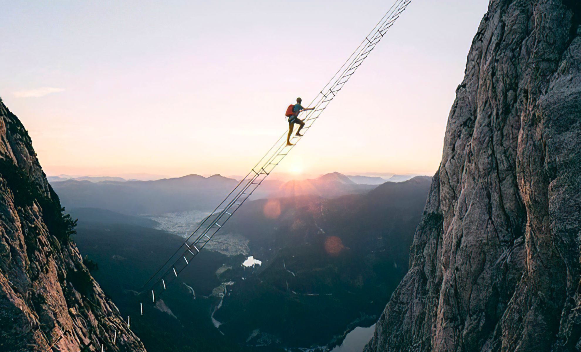 Stairway to Heaven : Une échelle pour l'ascension de la Via Ferrata ...