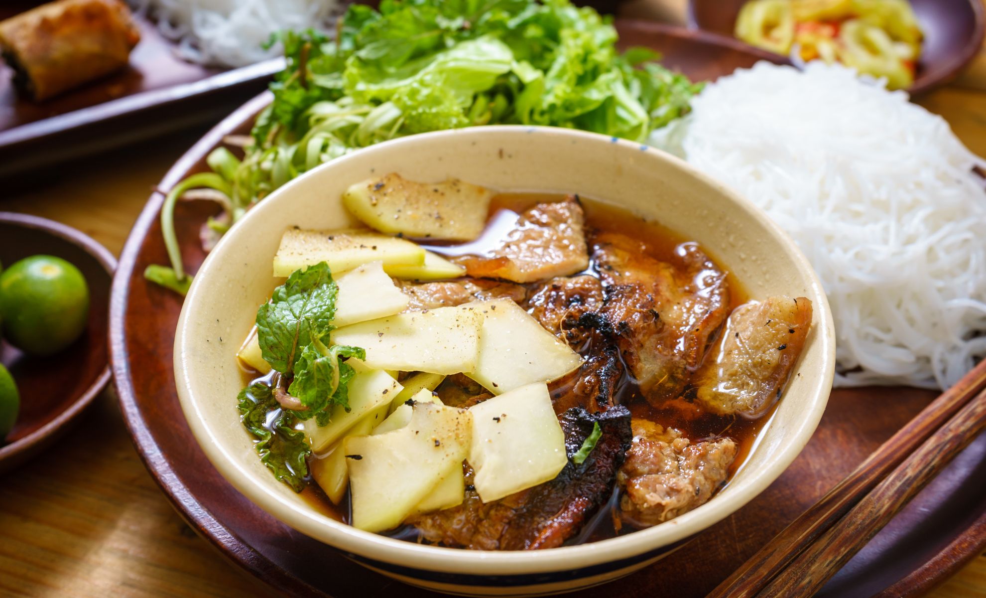 Le Bun cha plat vietnamien