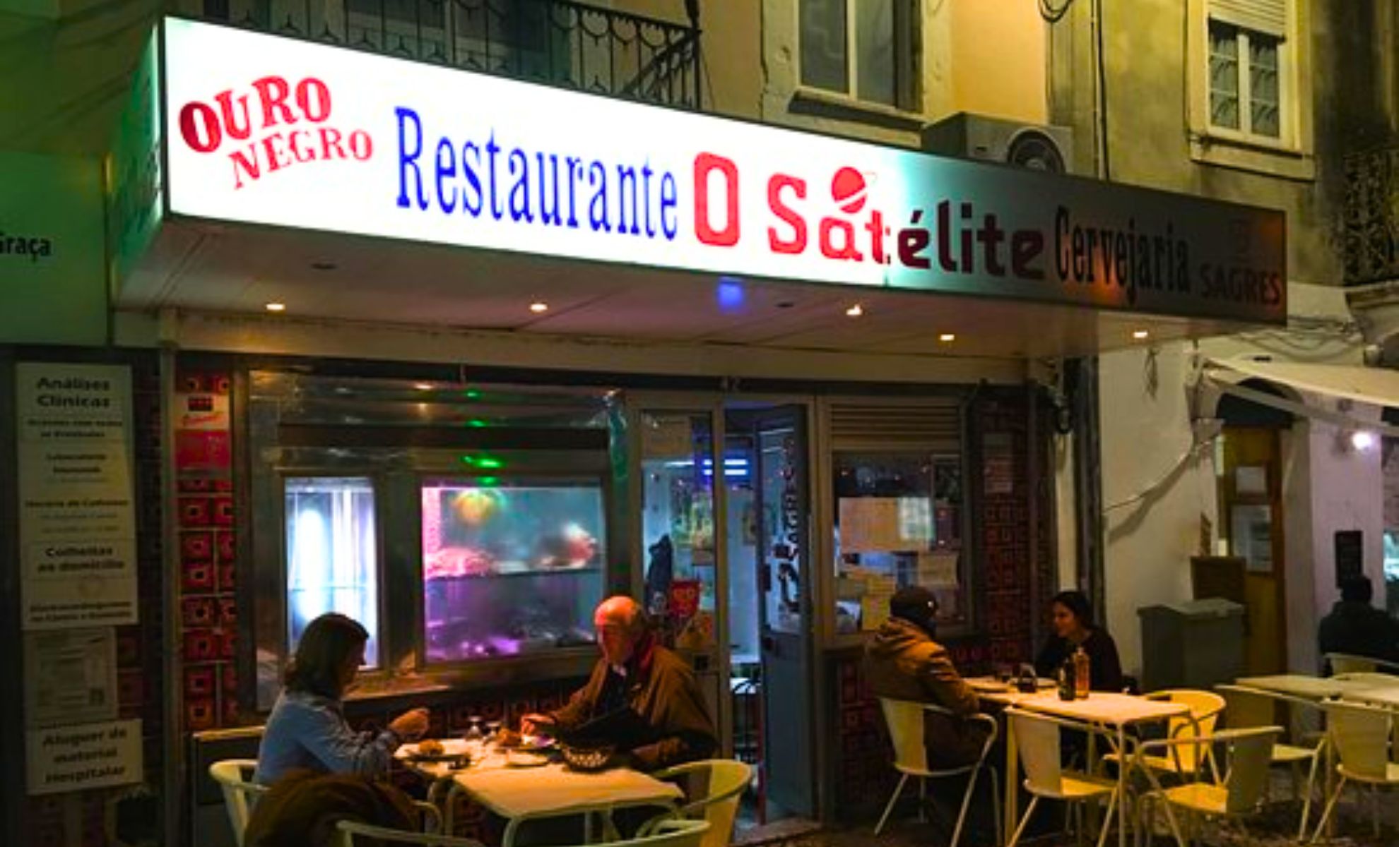 Le restaurant O Satélite, Lisbonne, Portugal