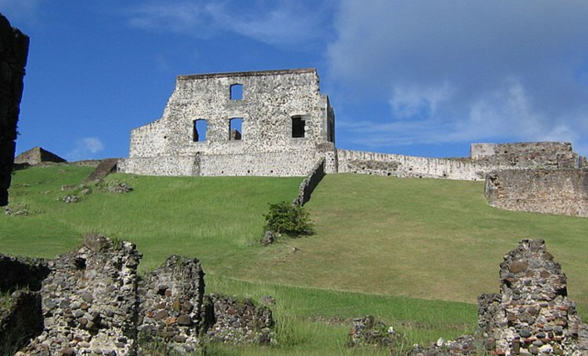 Les ruines du Château Dubuc à Tartane en Martinique