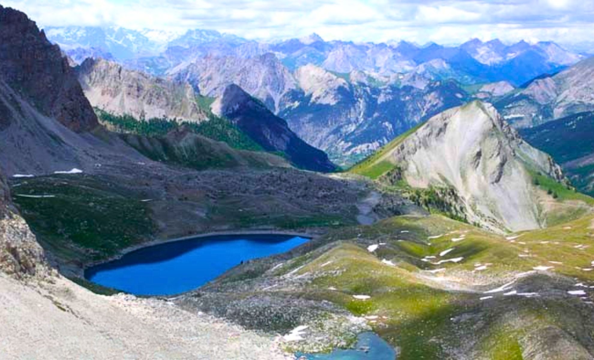 Randonnée dans le GR58 dans les Hautes-Alpes, France