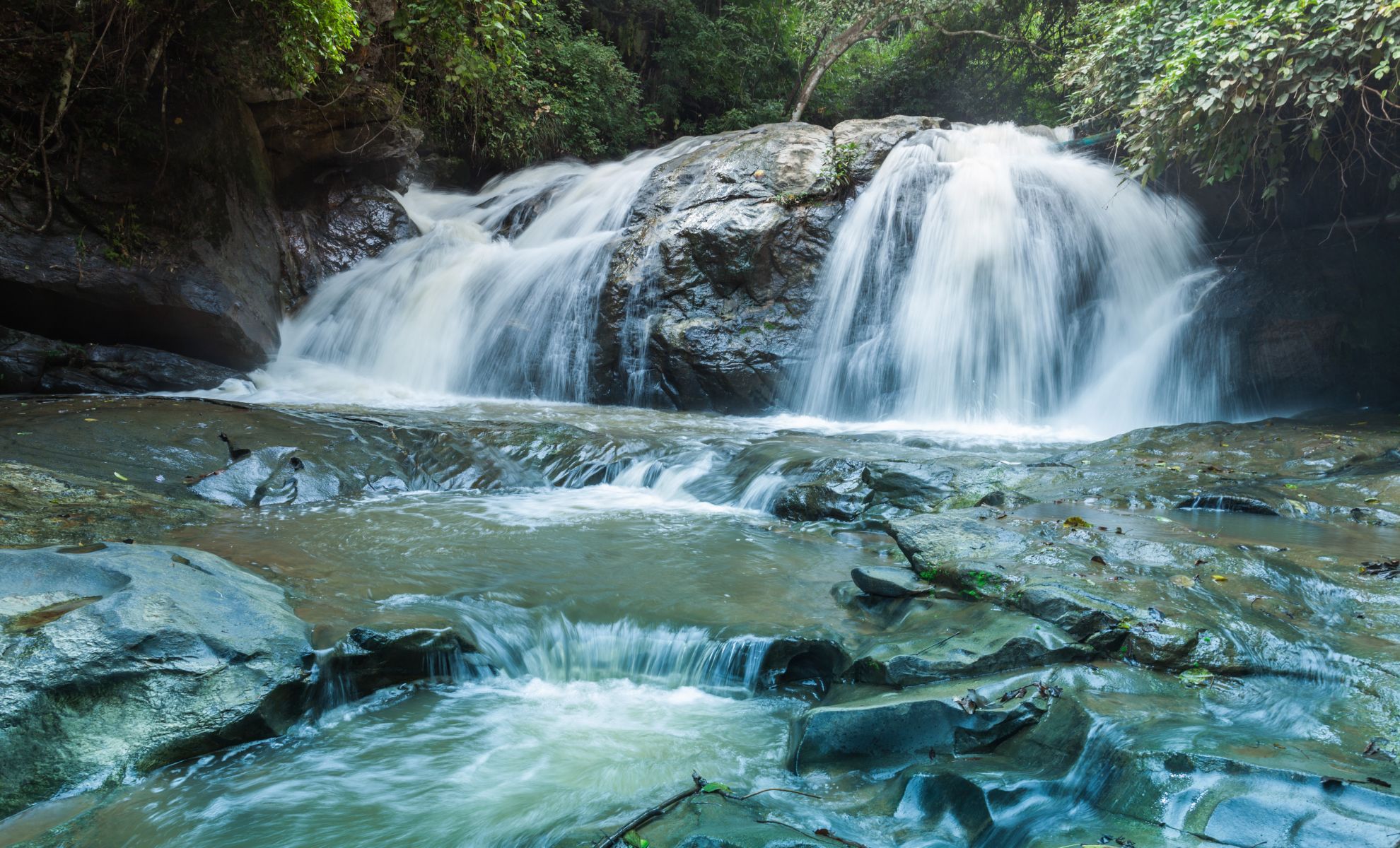 Randonnée de Mae Sa Waterfall, Thaïlande