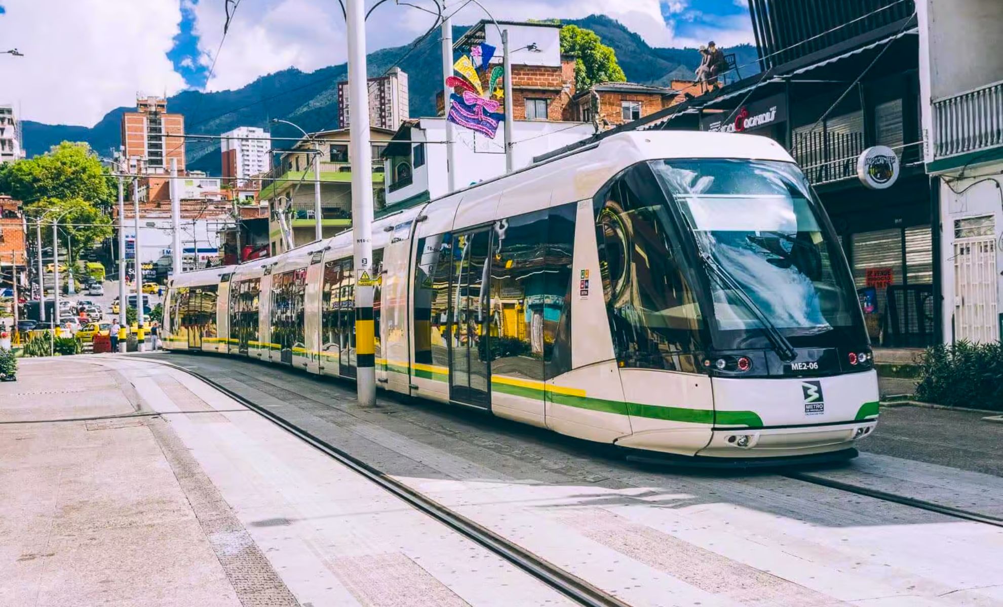 Se déplacer dans la ville de Medellín en train, Colombie