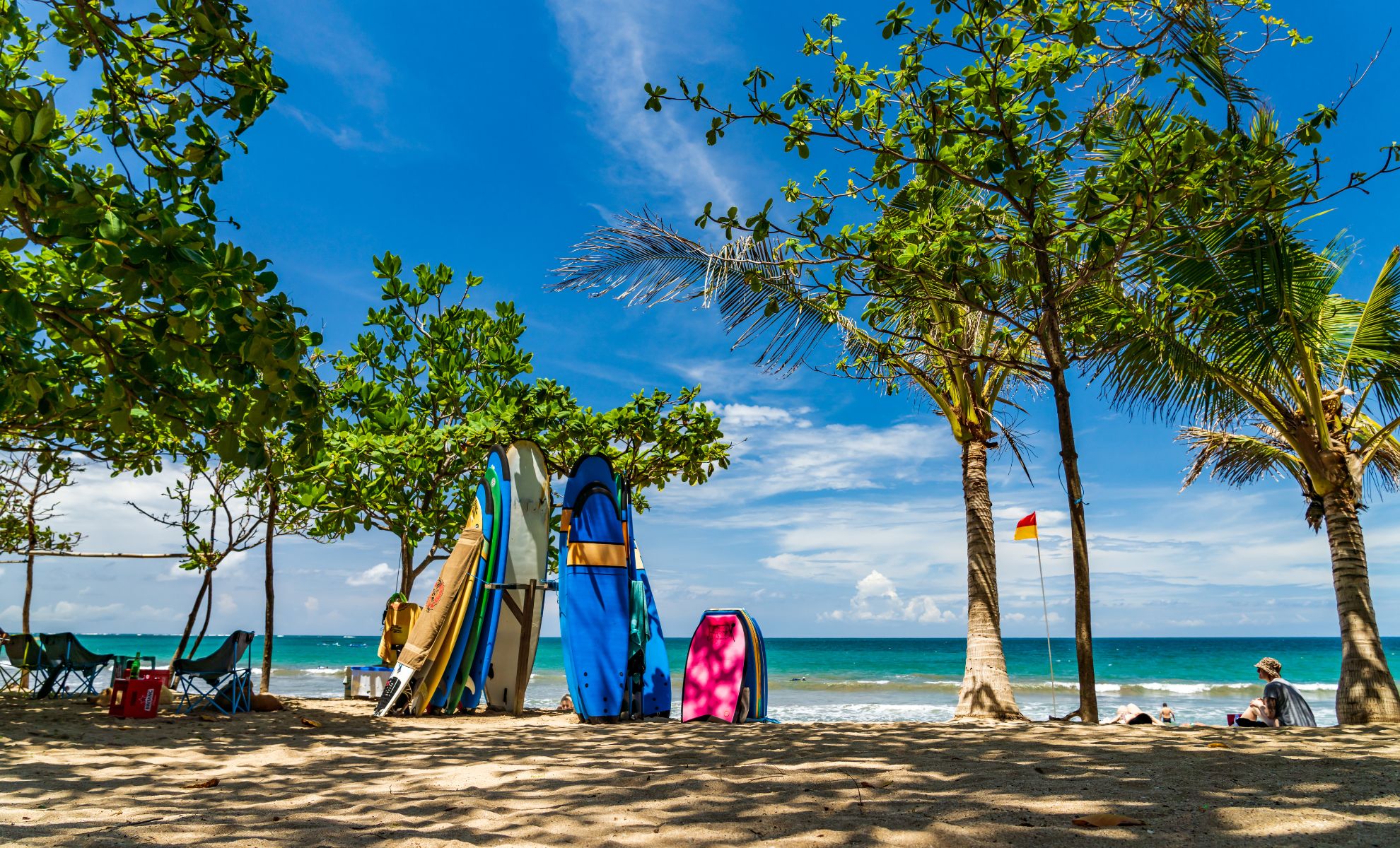 La plage de Kuta à Bali, Indonésie