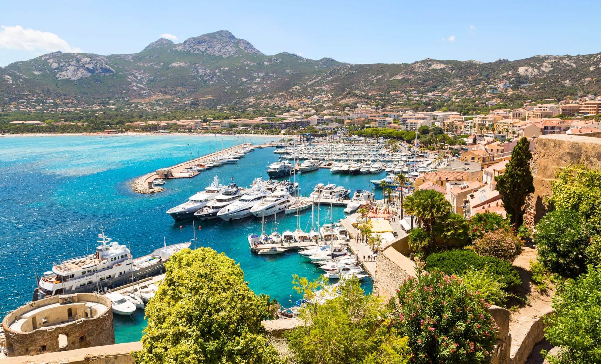 La ville de Calvi, Corse, France