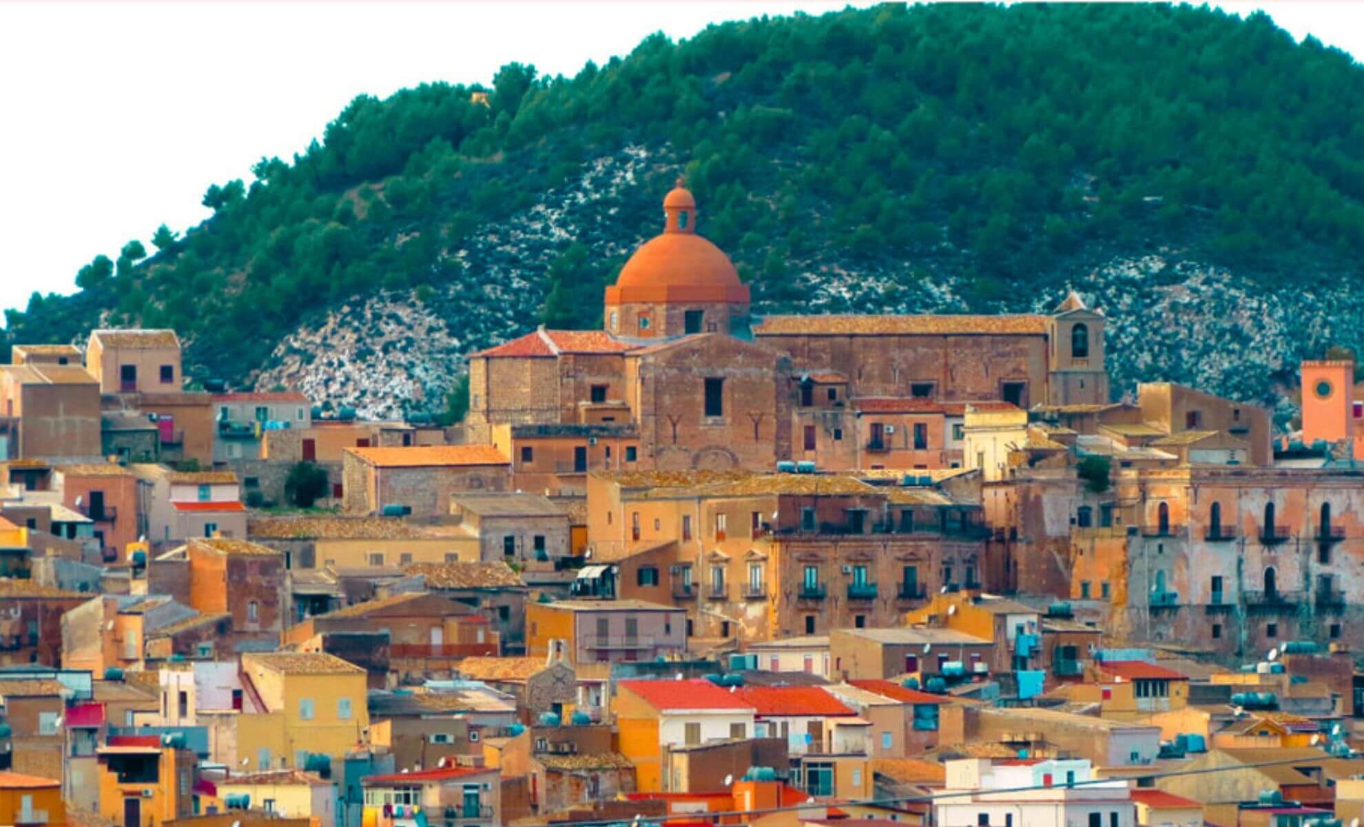 La ville de Siculiana à Sicile