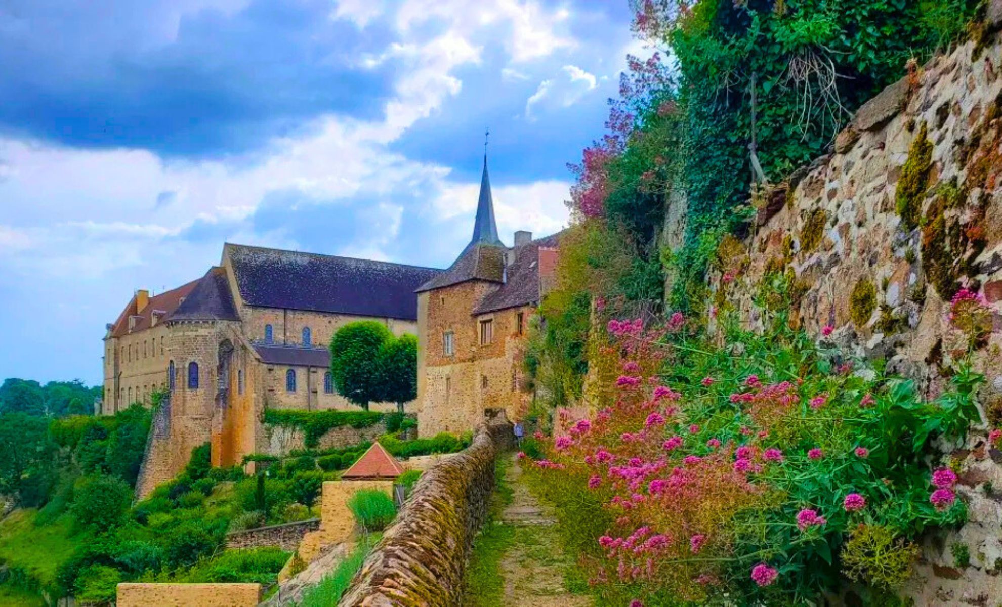 Le village de Saint-Benoît-du-Sault