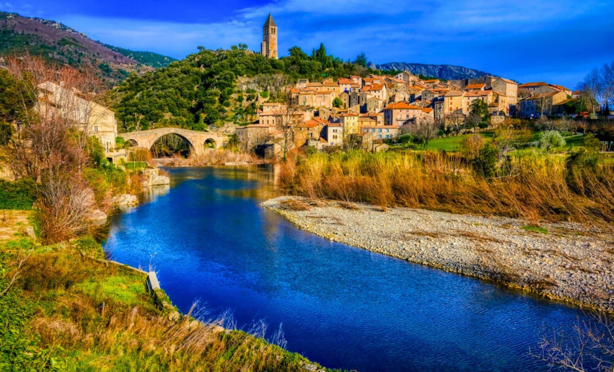 Le village d'Olargues